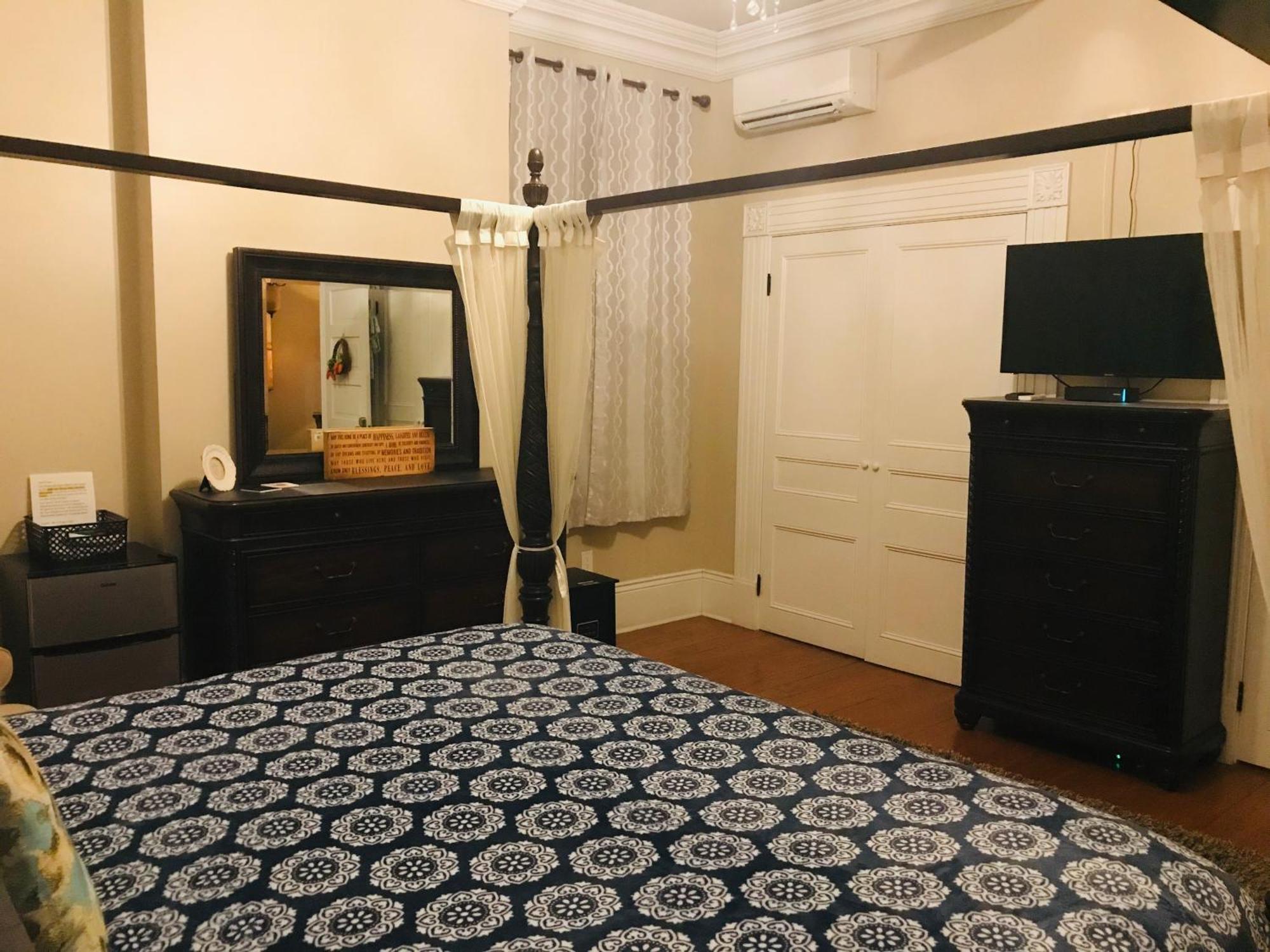 Wg Creole House 1850 Hotel New Orleans Værelse billede